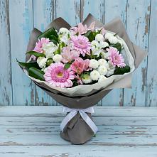 Букет цветов из:  Герберы, Альстромерии и Хризантемы в Гурзуфе Республика Крым