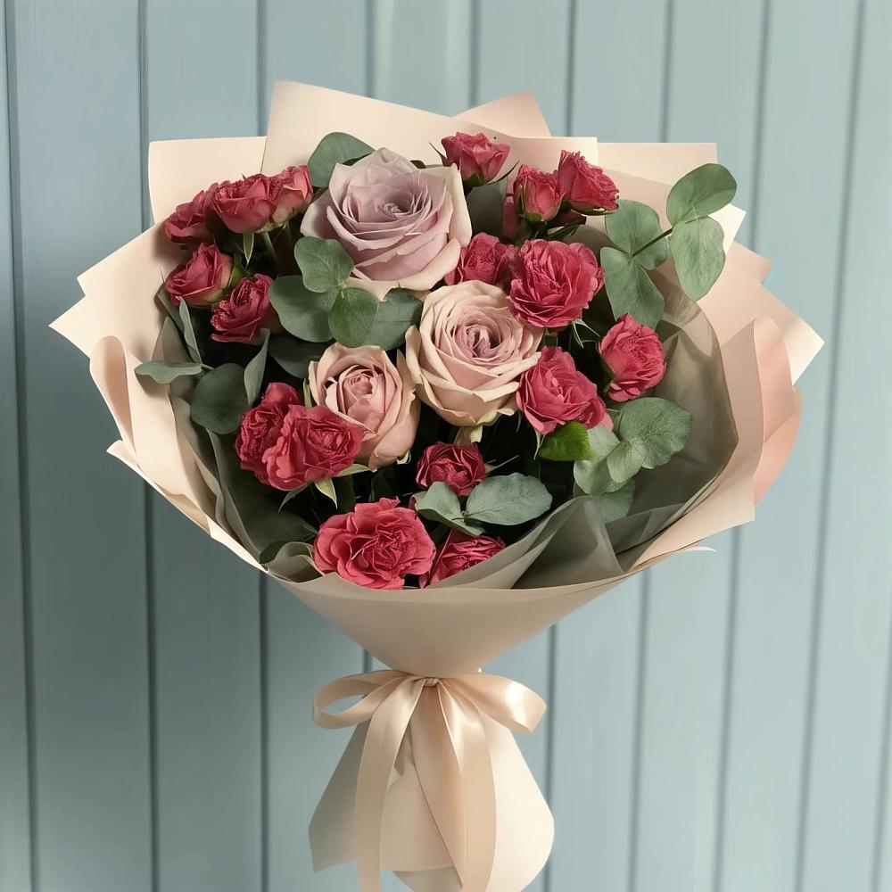Букет цветов из: Гвоздики и Розы в Гурзуфе Республика Крым