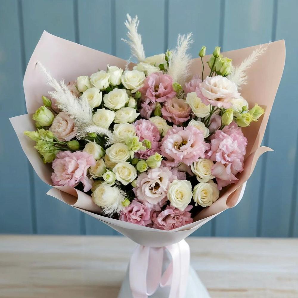 Букет цветов из: Альстромерии и Розы в Гурзуфе Республика Крым