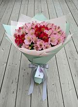 Букет цветов из:  Альстромерии в Гурзуфе Республика Крым