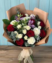 Букет цветов из:  Розы и Альстромерии в Гурзуфе Республика Крым