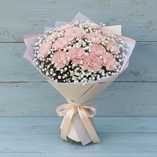 Букет цветов из:  Гвоздики в Гурзуфе Республика Крым