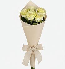Букет цветов из:  Розы в Гурзуфе Республика Крым