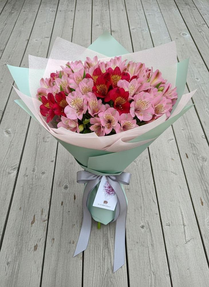Букет цветов из: Альстромерии в Гурзуфе Республика Крым
