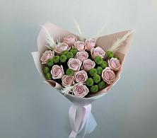 Букет цветов из:  Розы и Хризантемы в Гурзуфе Республика Крым
