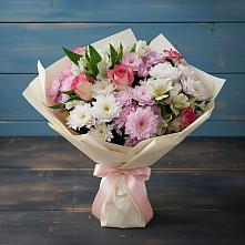 Букет цветов из:  Хризантемы, Альстромерии и Розы в Гурзуфе Республика Крым