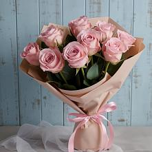 Букет цветов из:  Розы в Гурзуфе Республика Крым
