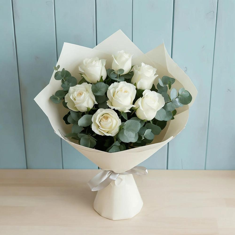 Букет Белые розы в Эвкалипте в Гурзуфе Республика Крым