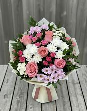 Букет цветов из:  Альстромерии, Гвоздики, Розы и Хризантемы в Гурзуфе Республика Крым