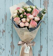 Букет цветов из:  Розы в Гурзуфе Республика Крым