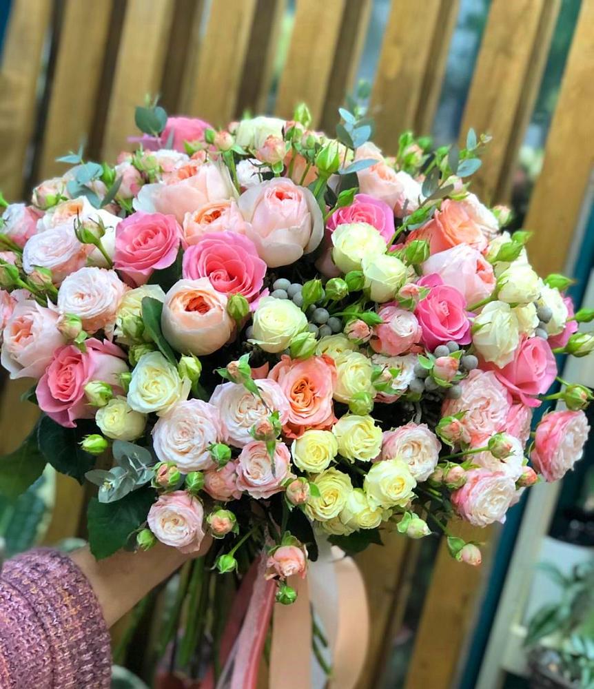 Букет цветов из: Розы в Гурзуфе Республика Крым