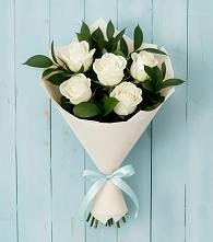 Букет цветов из:  Розы в Гурзуфе Республика Крым