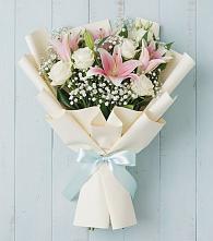 Букет цветов из:  Лилии в Гурзуфе Республика Крым