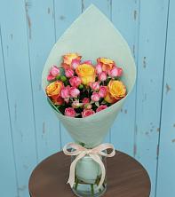Букет цветов из:  Розы в Гурзуфе Республика Крым