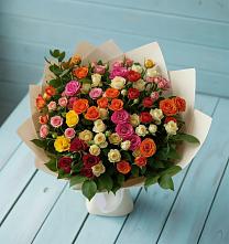 Букет Микс из разноцветных кустовых роз в Гурзуфе Республика Крым